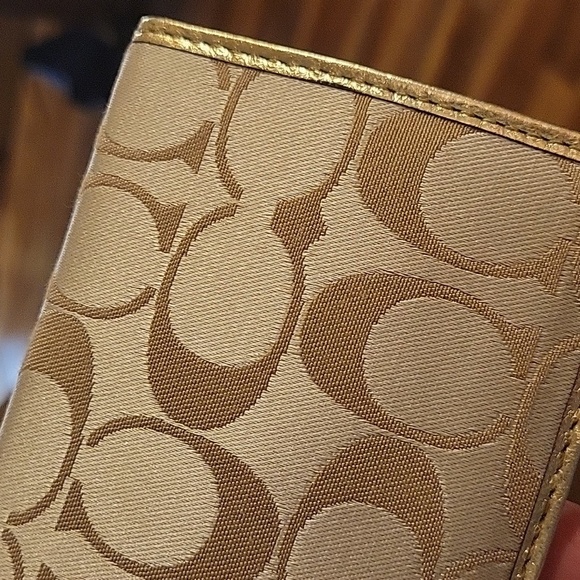 Coach Checkbook Wallet - Picture 9 of 10